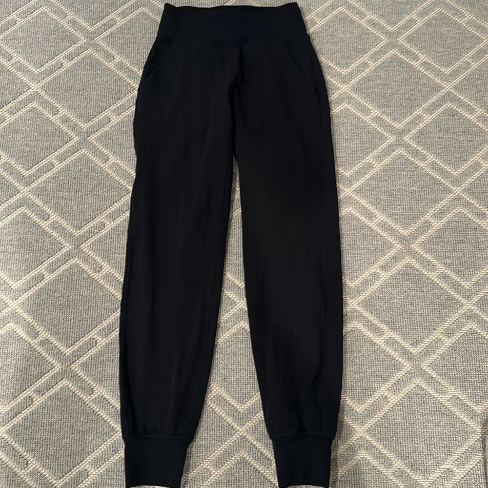 Lululemon Stretch High-Rise Jogger
